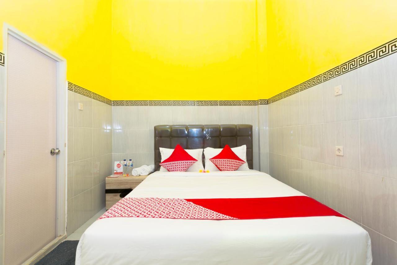 OYO 1427 Azzahra Guest House Mataram Exterior foto